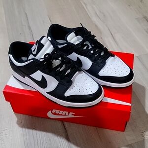 Womens Nike Panda Dunks